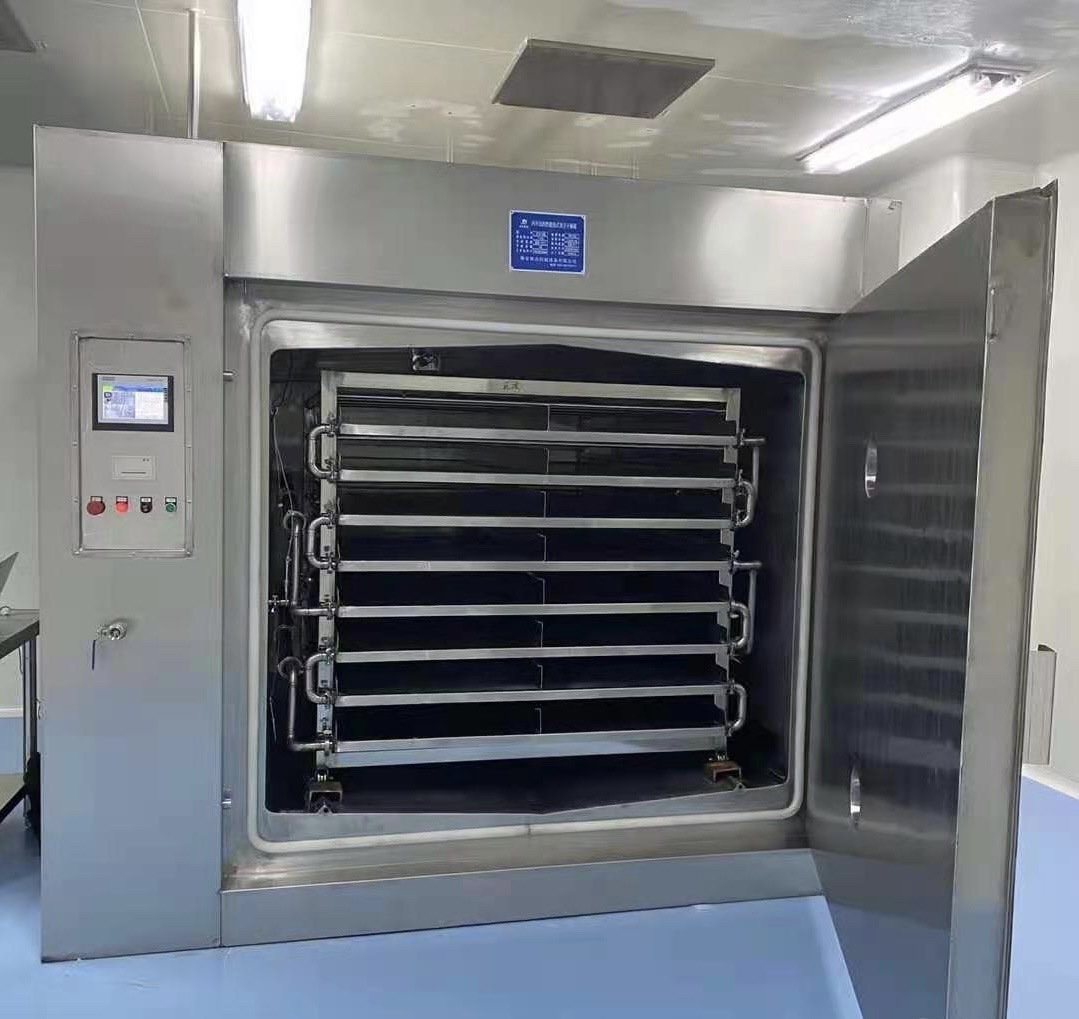 Vacuum oven